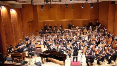 Tatabnyn s Veszprmben is koncerteznek a gyri filharmonikusok