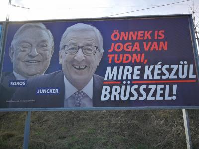 Meghtrlt a kormny, leszedik a Juncker ellen uszt plaktokat